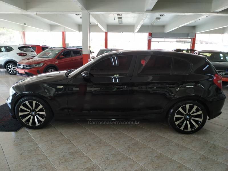 BMW - 118I - 2010/2010 - Preta - R$ 49.900,00