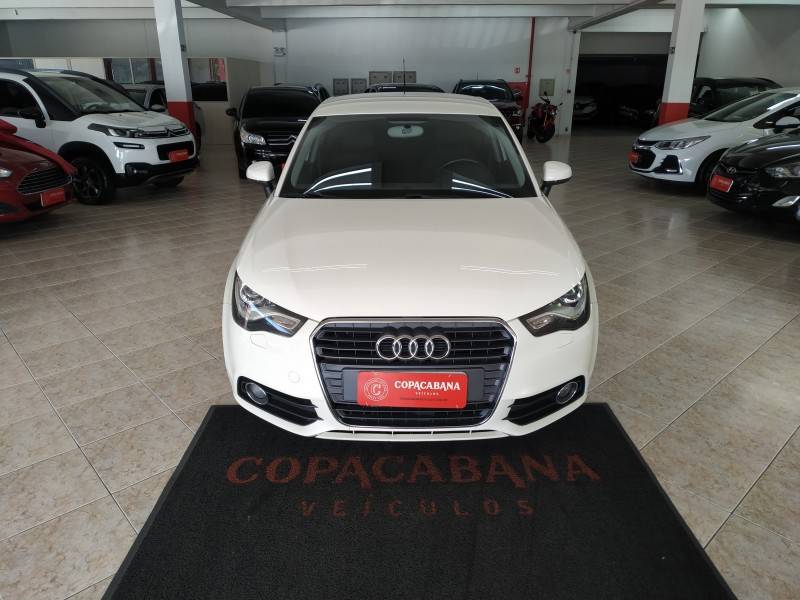 AUDI - A1 - 2013/2013 - Branca - R$ 68.900,00