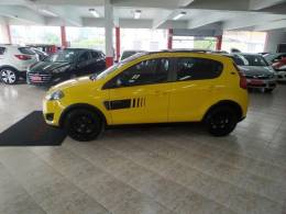 FIAT - PALIO - 2013/2013 - Amarela - R$ 40.900,00