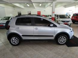 VOLKSWAGEN - CROSSFOX - 2014/2014 - Prata - R$ 45.900,00