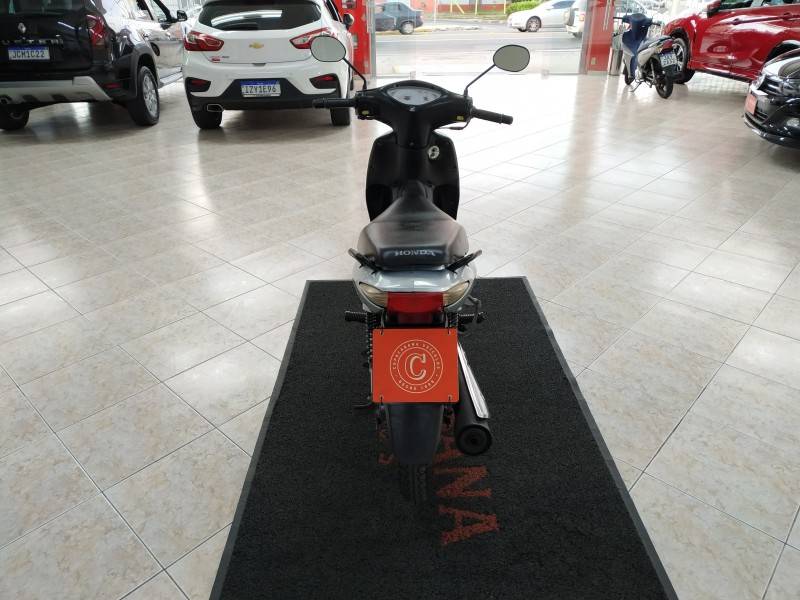 HONDA - BIZ 125 - 2007/2007 - Prata - R$ 7.900,00