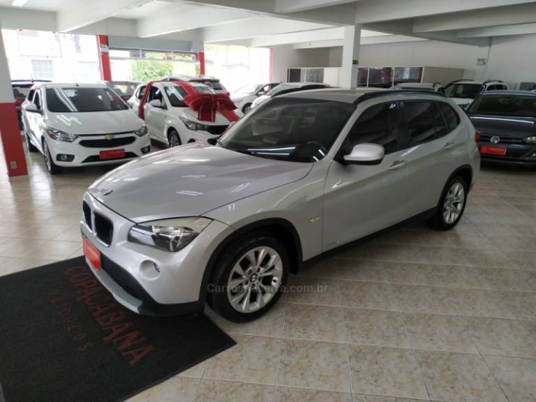 BMW - X1 - 2011/2011 - Prata - R$ 62.900,00