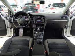 VOLKSWAGEN - GOLF - 2015/2015 - Branca - R$ 78.900,00